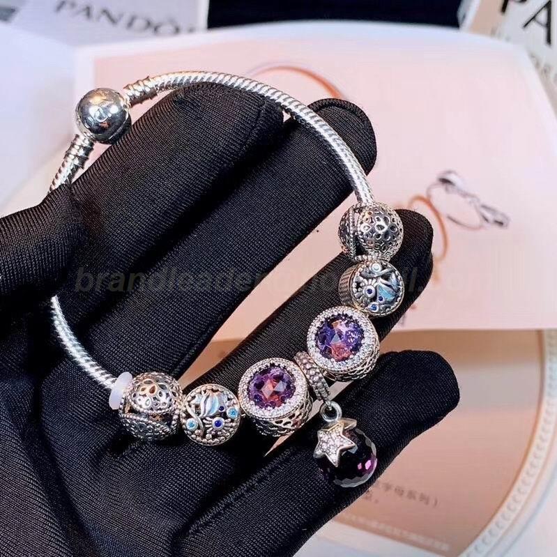 Pandora Bracelets 965